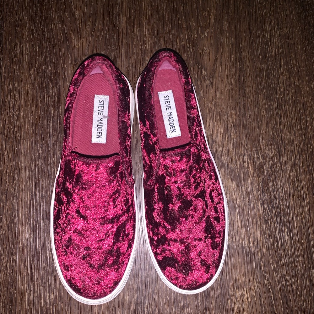 Steve Madden Slip on Sneakers